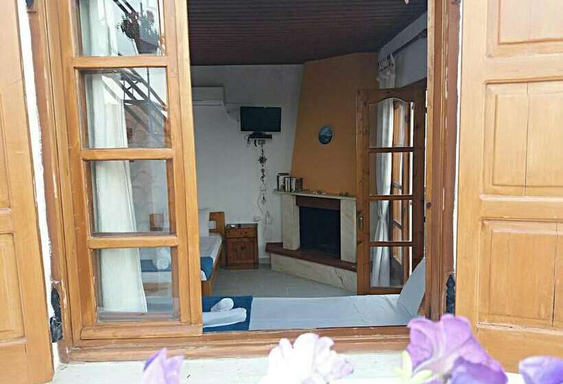 ペンション Nostalgia