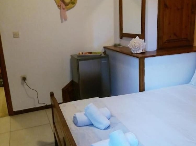 ペンション Nostalgia