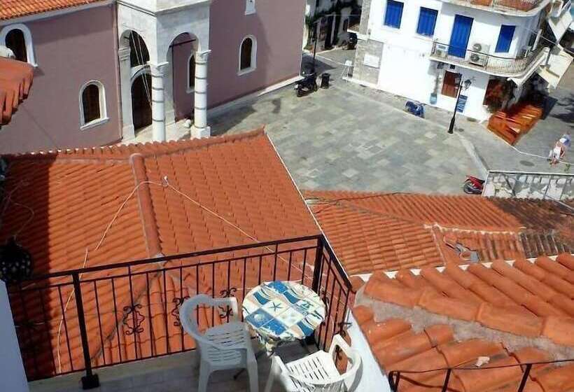 ペンション Nostalgia