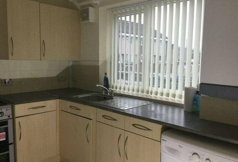 레지던스 Nice Residential Within Easy Reach To Town