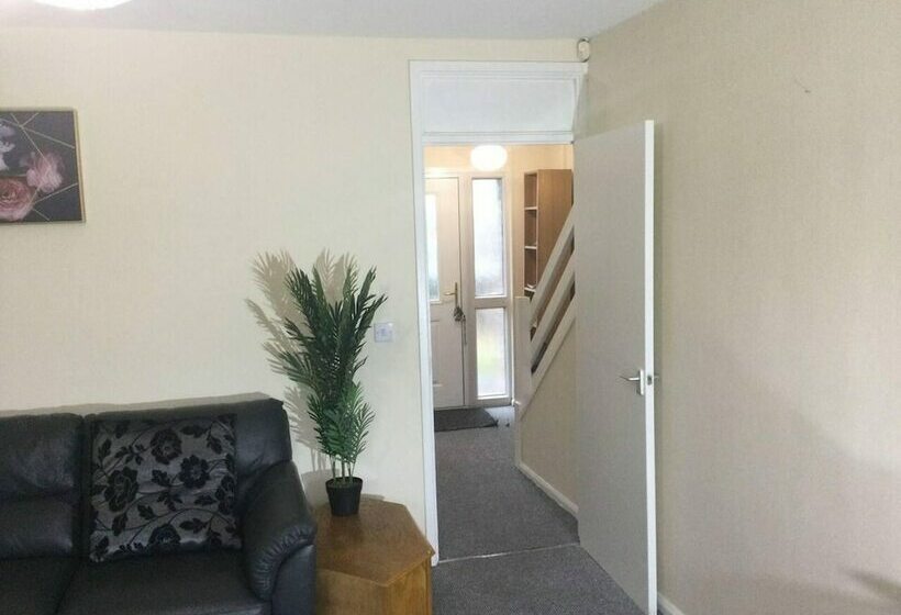 레지던스 Nice Residential Within Easy Reach To Town