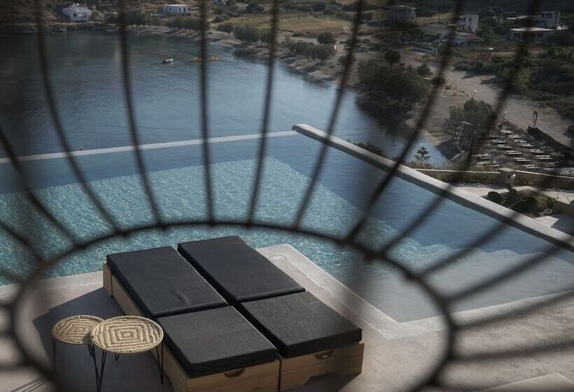 فندق Amal Kythnos Suites