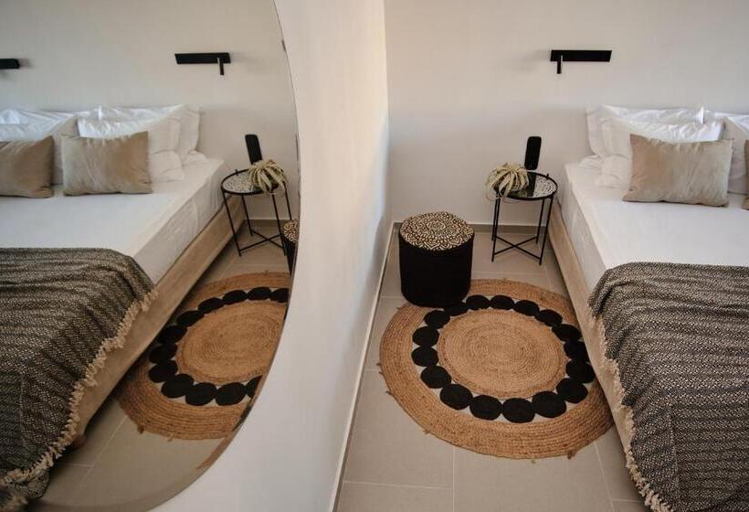 فندق Amal Kythnos Suites