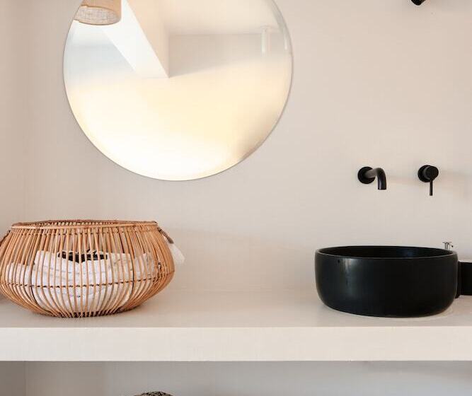 فندق Amal Kythnos Suites