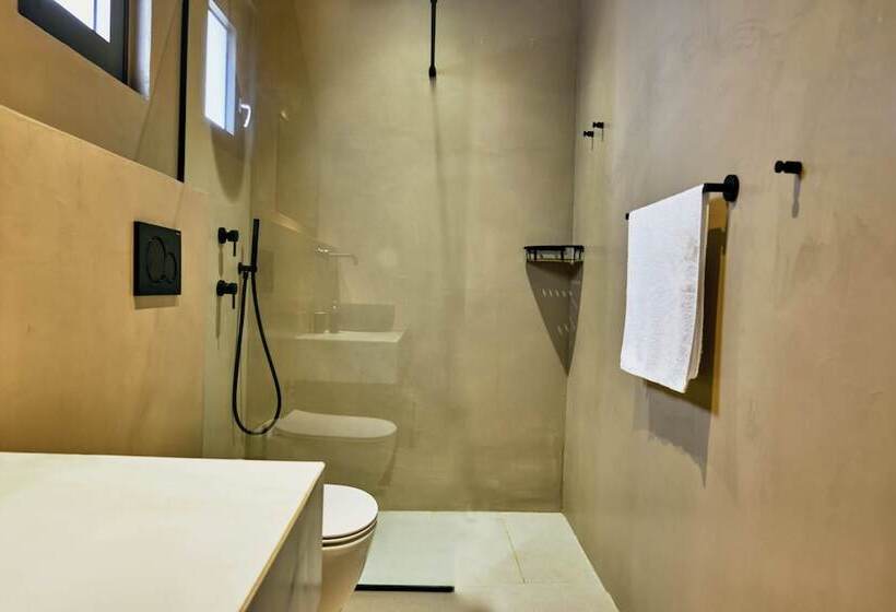 فندق Amal Kythnos Suites