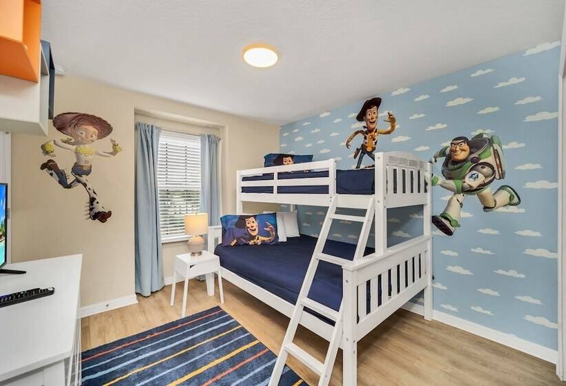 Private Conservation View With Theme Rooms And Beautiful Pool Area, Perfect For Families #5st4591