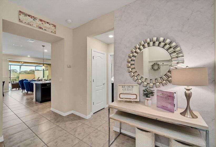 Private Conservation View With Theme Rooms And Beautiful Pool Area, Perfect For Families #5st4591