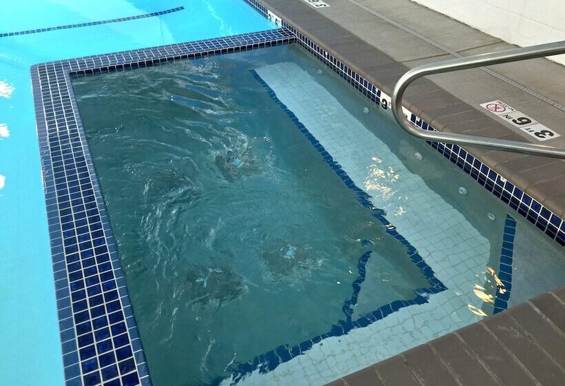 73sw   F/p   W/d   Sleeps 6