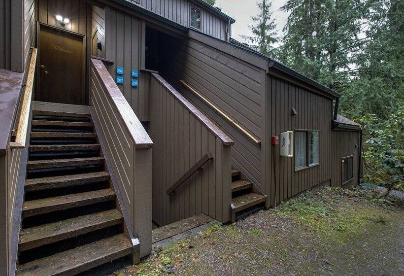 73sw   F/p   W/d   Sleeps 6