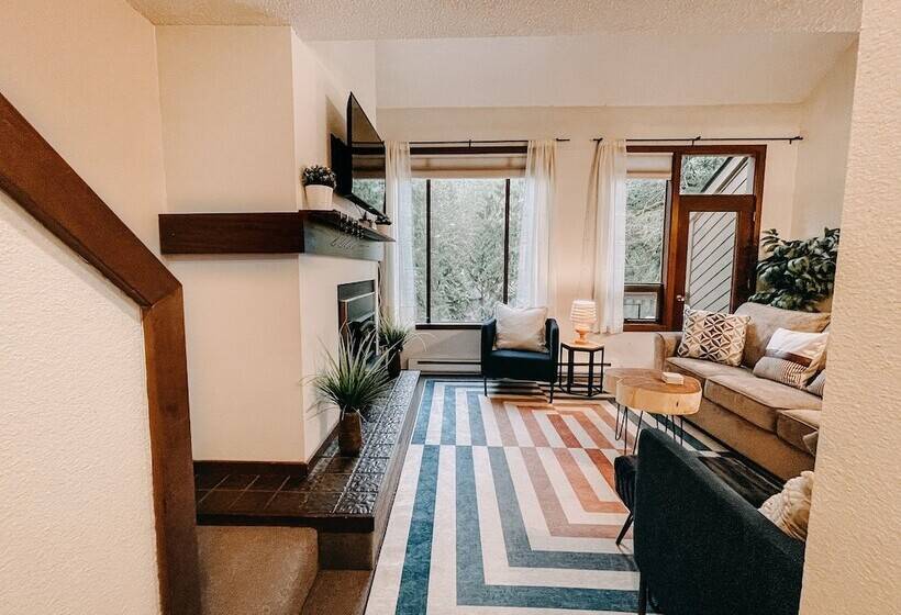 73sw   F/p   W/d   Sleeps 6