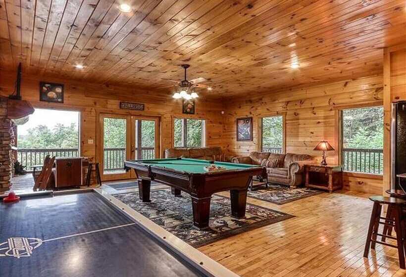 Cabin Fever Lodge #750