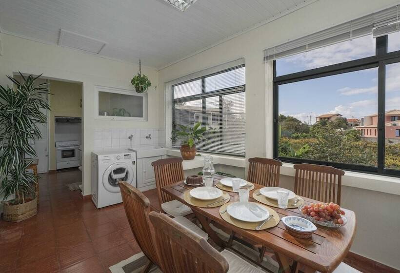 Family Vacations In The North, Casa Dos Terços