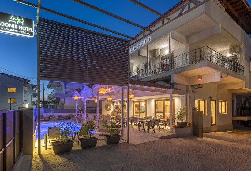 בית מלון כפרי Adonis