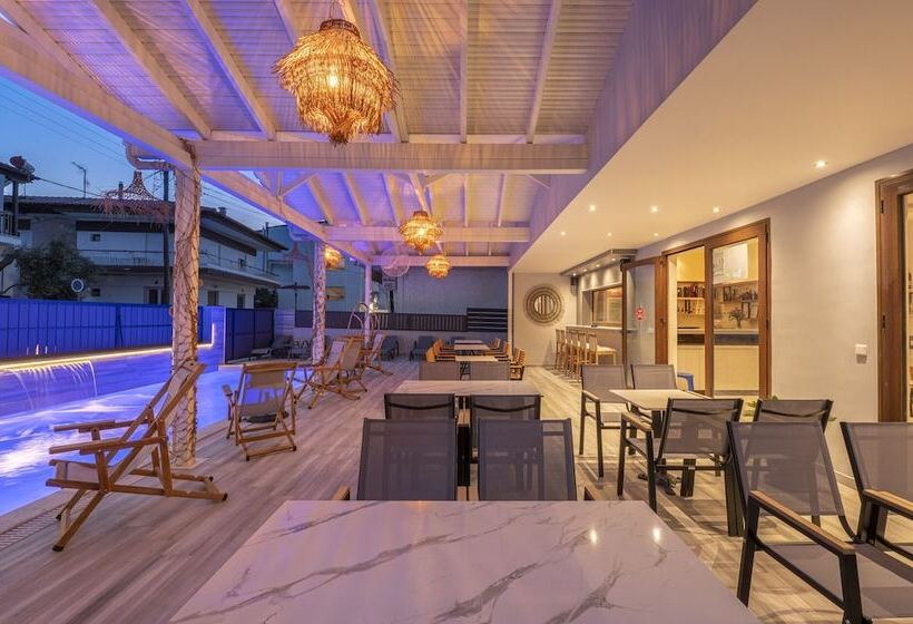 בית מלון כפרי Adonis