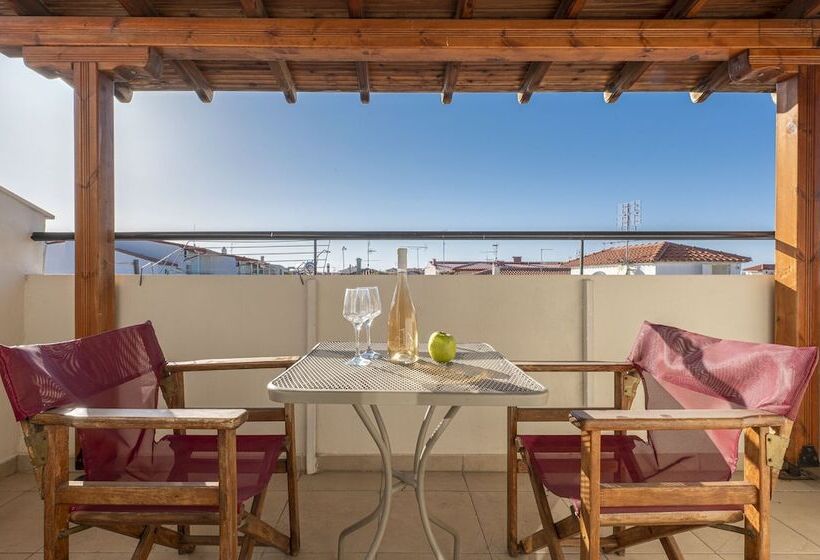 בית מלון כפרי Adonis