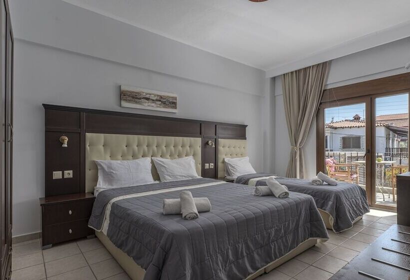 בית מלון כפרי Adonis