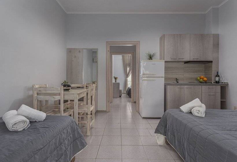 בית מלון כפרי Adonis