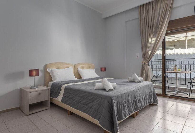 בית מלון כפרי Adonis