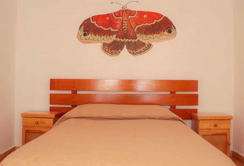 ホテル Bungalows Villa Limon