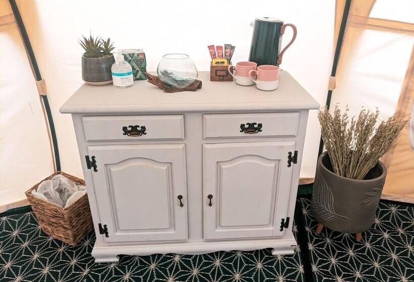 酒店 Immaculate Lotus Belle Tent Retreat, North Devon