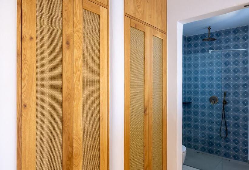 호텔 Infinity Blue Suites