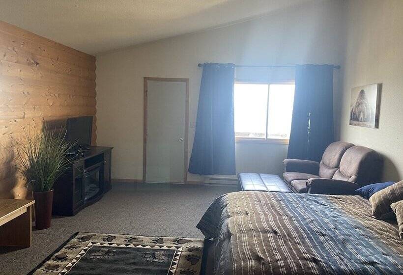 فندق King Halibut Lodge