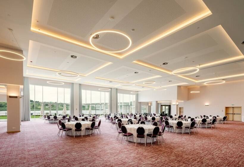 ホテル Pestana Douro Riverside