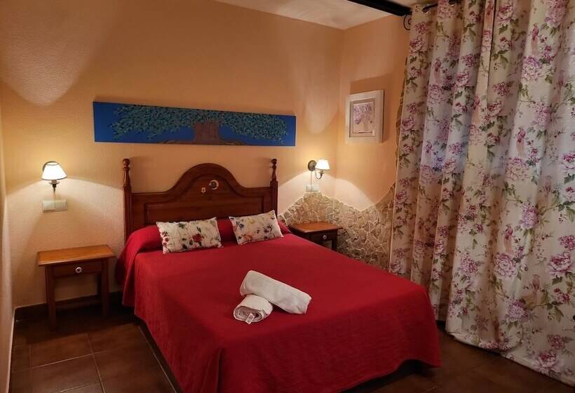 هتل Rural La Casona De Tamaya