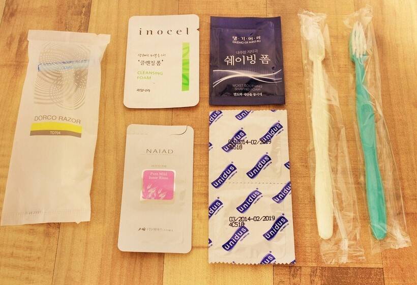 فندق على الطريق Andong Central