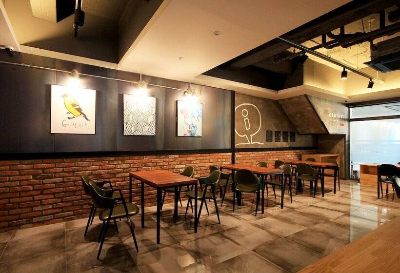 فندق على الطريق Andong Central