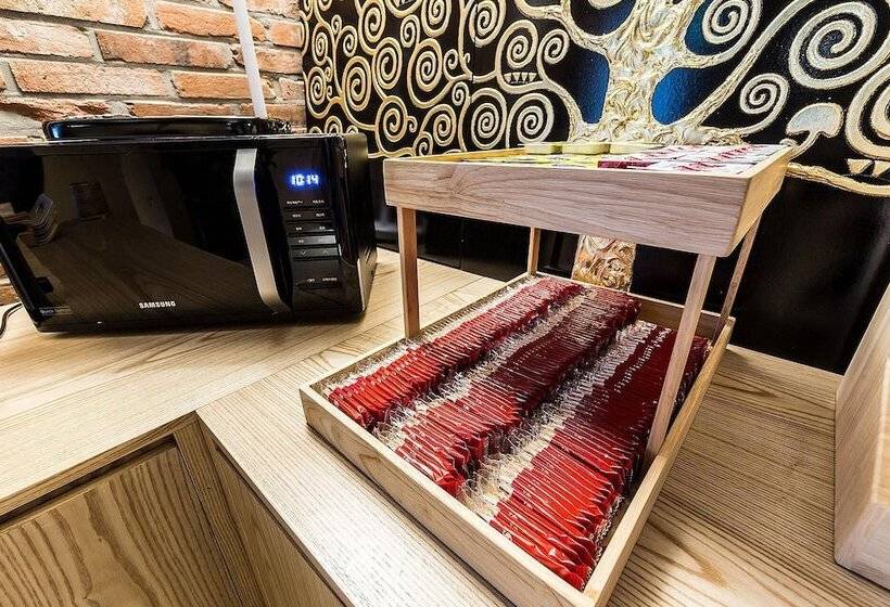 Motel Geumjeong Band