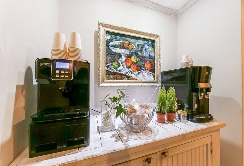 汽车旅馆  Gyeongju Shim