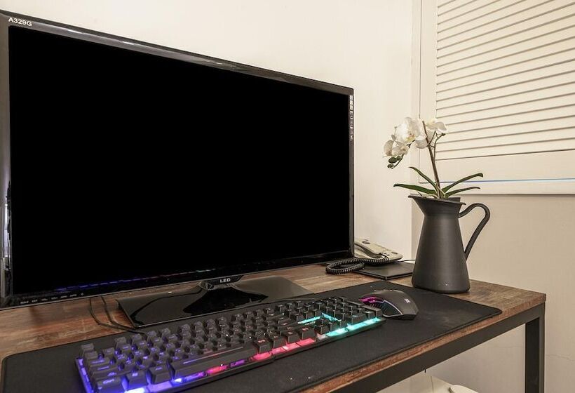 汽车旅馆  Gyeongju Shim