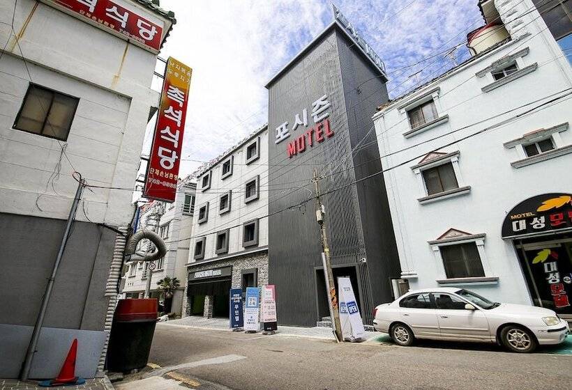 모텔 Jinju Four Seasons