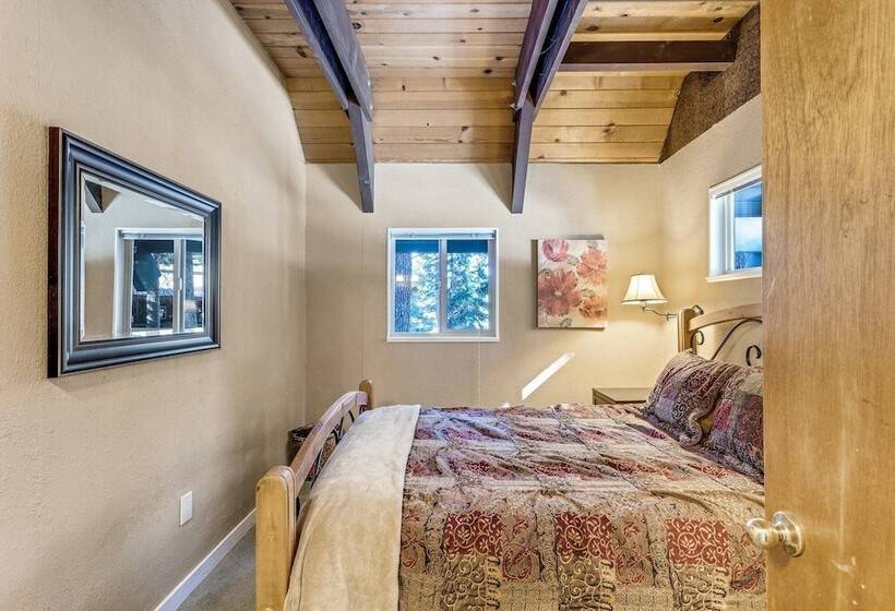 Multi Family Cabin In Great Location!   Home #183 By Bear Valley Vacation Rentals