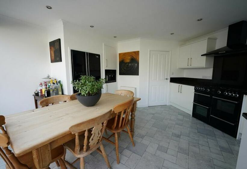 New Unique 2bd Detached Bungalow Burnhamonsea