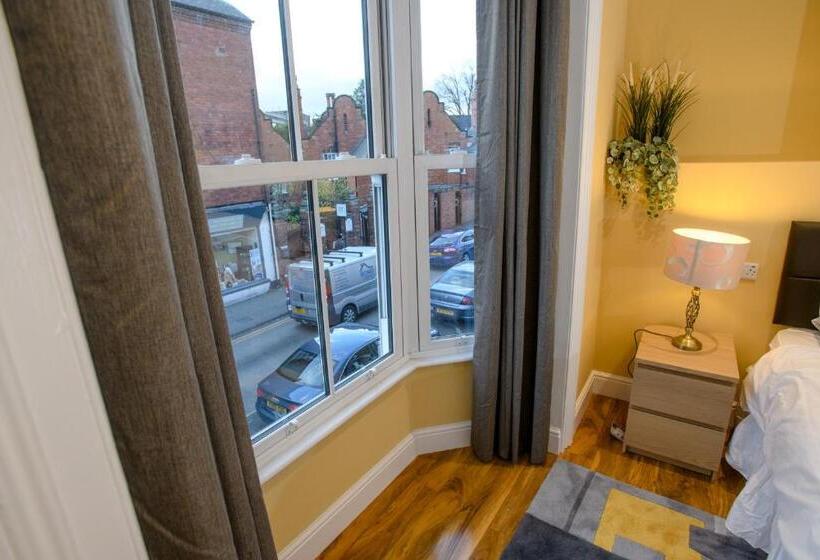 بنسيون Tavmar Rooms