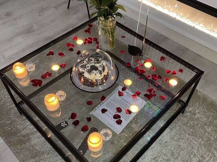 레지던스 Inviting 1 Bed House In Bradford