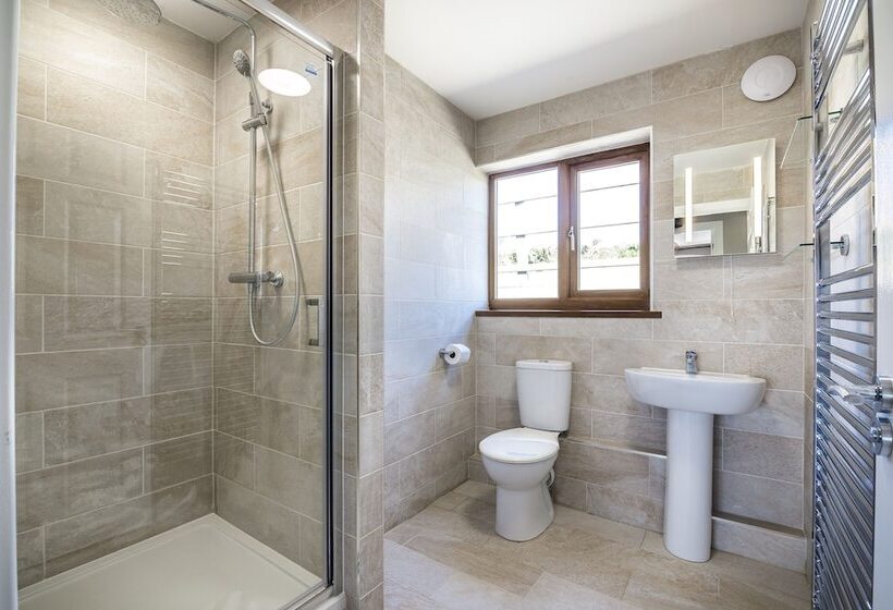 The Beacon   3 Bed   Ludchurch