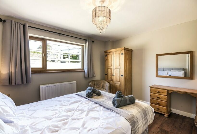 The Beacon   3 Bed   Ludchurch