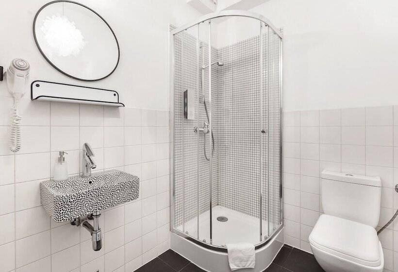 הוסטל Arthotel Stalowa 52