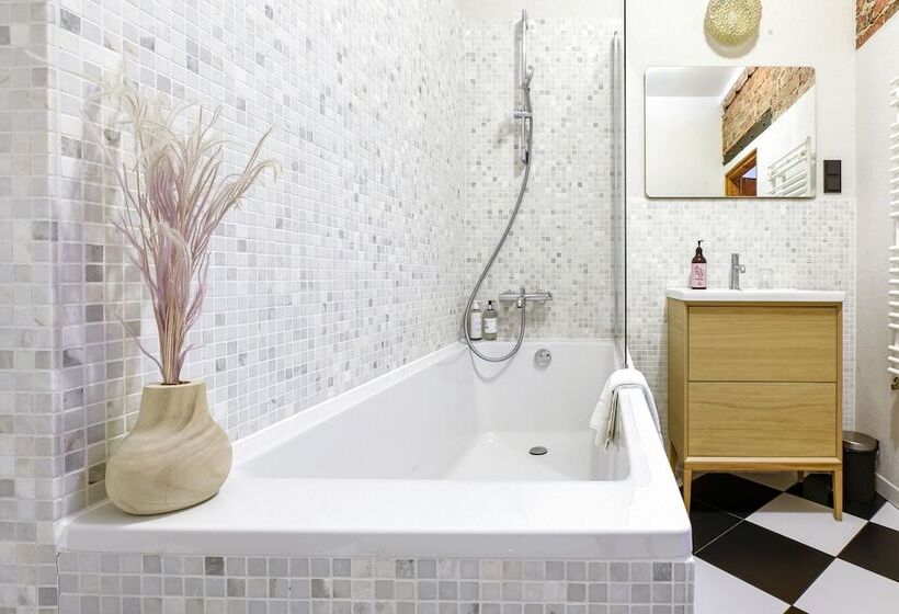 הוסטל Arthotel Stalowa 52