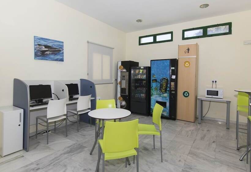 Albergue Inturjoven Algeciras Tarifa Hostel
