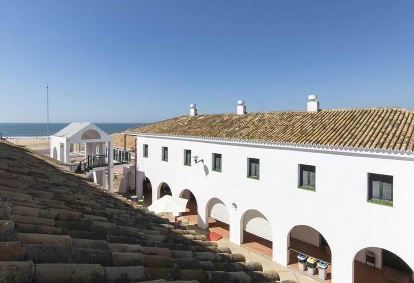 Albergue Inturjoven Punta Umbria   Hostel