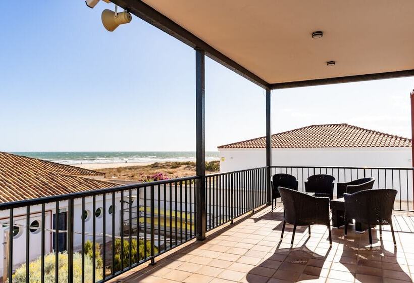 Albergue Inturjoven Punta Umbria   Hostel