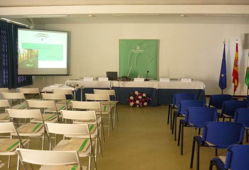 Albergue Inturjoven Punta Umbria   Hostel