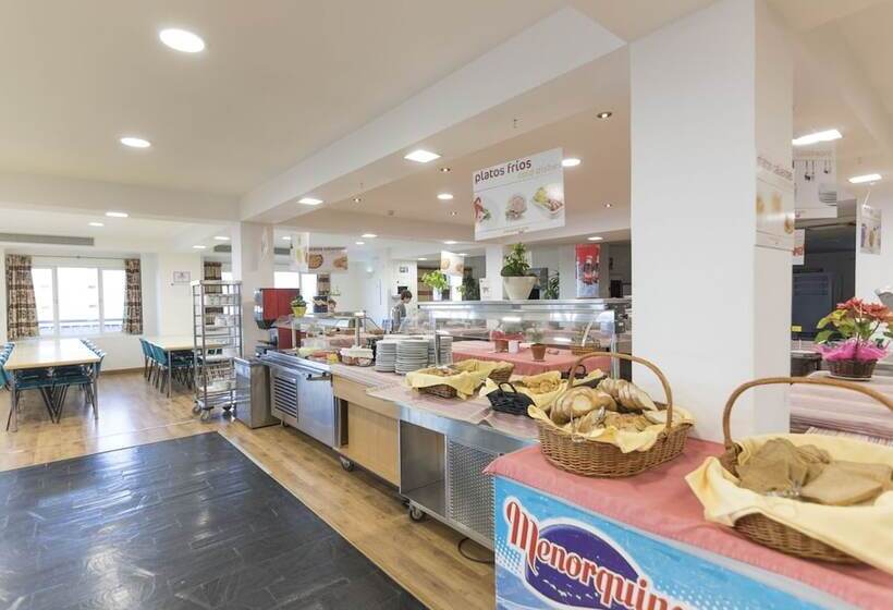 Albergue Inturjoven Sierra Nevada   Hostel