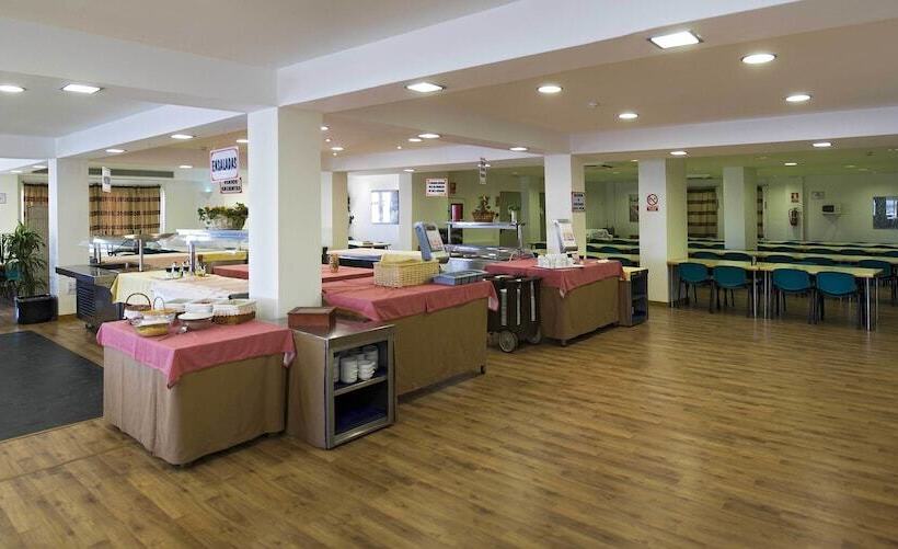 Albergue Inturjoven Sierra Nevada   Hostel