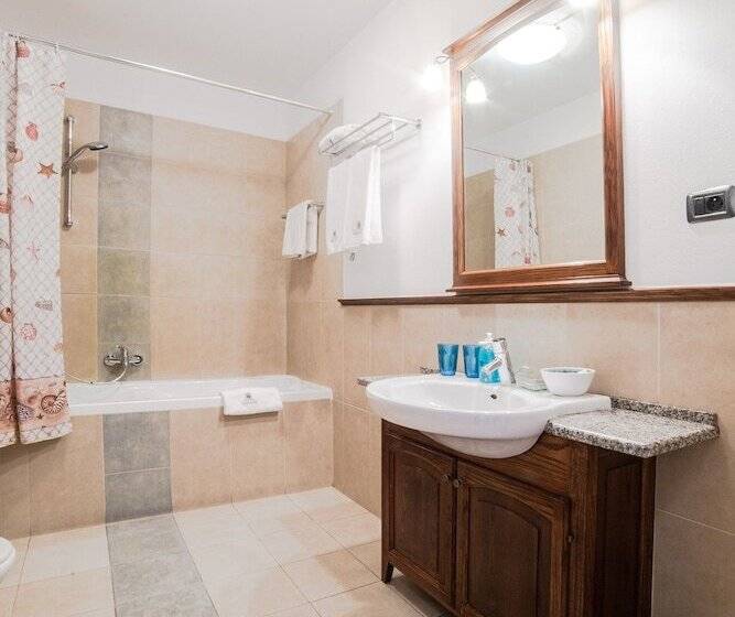 Aparthotel Hornigold W Zielonej Kamienicy