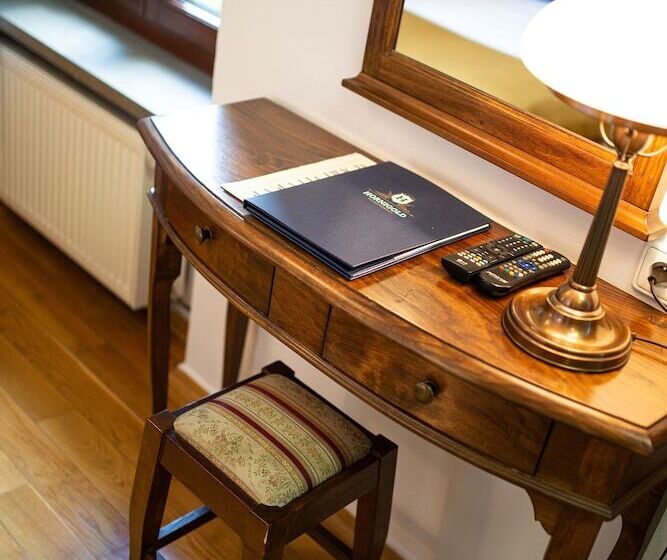 Aparthotel Hornigold W Zielonej Kamienicy